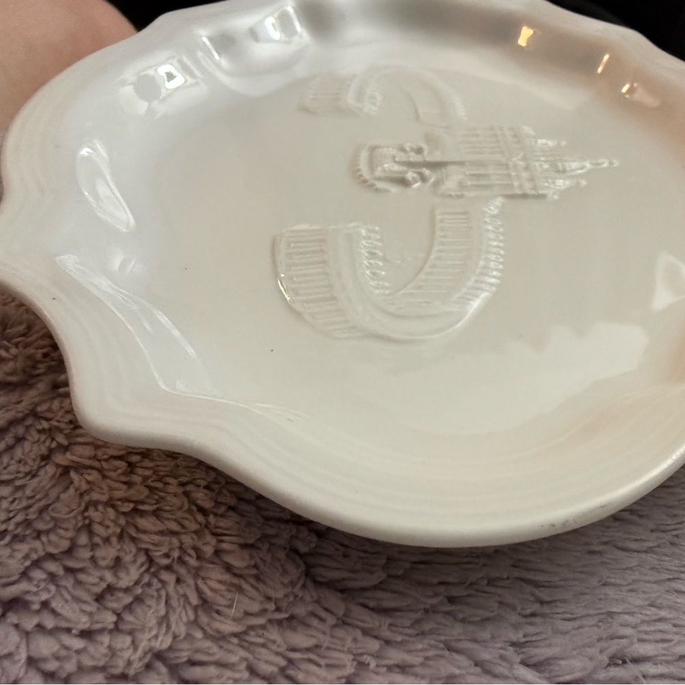 RARE Vintage Vatican City St.Peter’s Basilica Relief Souvenir Plate - Picture 2 of 3